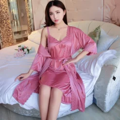 Nuisette 2 Pièces Satin Avec Kimono Assorti(Nuisette 2 Pieces Satin)