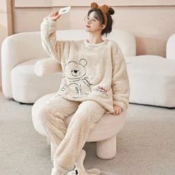 Pyjama Peluche Pour Couple à Manches Longues Avec Motif Ourson(Pyjama Peluche Pour Couple A Manches Longues Avec Motif Ourson) -Pyjama Original S0119d1942df44ebfa02277f771d99c22Y 9bc5789a f926 43e6 964c d5a7fbfccf62